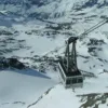 Dove si scia nel weekend: la funivia del Plateau Rosa sul ghiacciaio di Cervinia