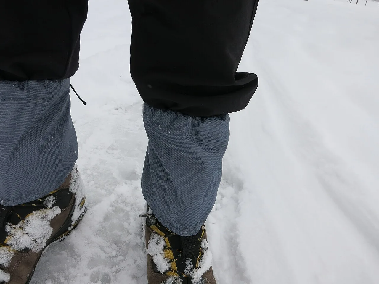 Ghette corte da indossare con gli scarponi trekking invernale