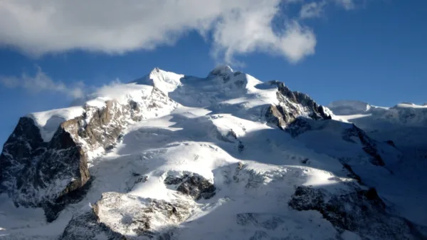 Meteo sulle Alpi: neve fresca di ottobre sul massiccio del Monte Rosa