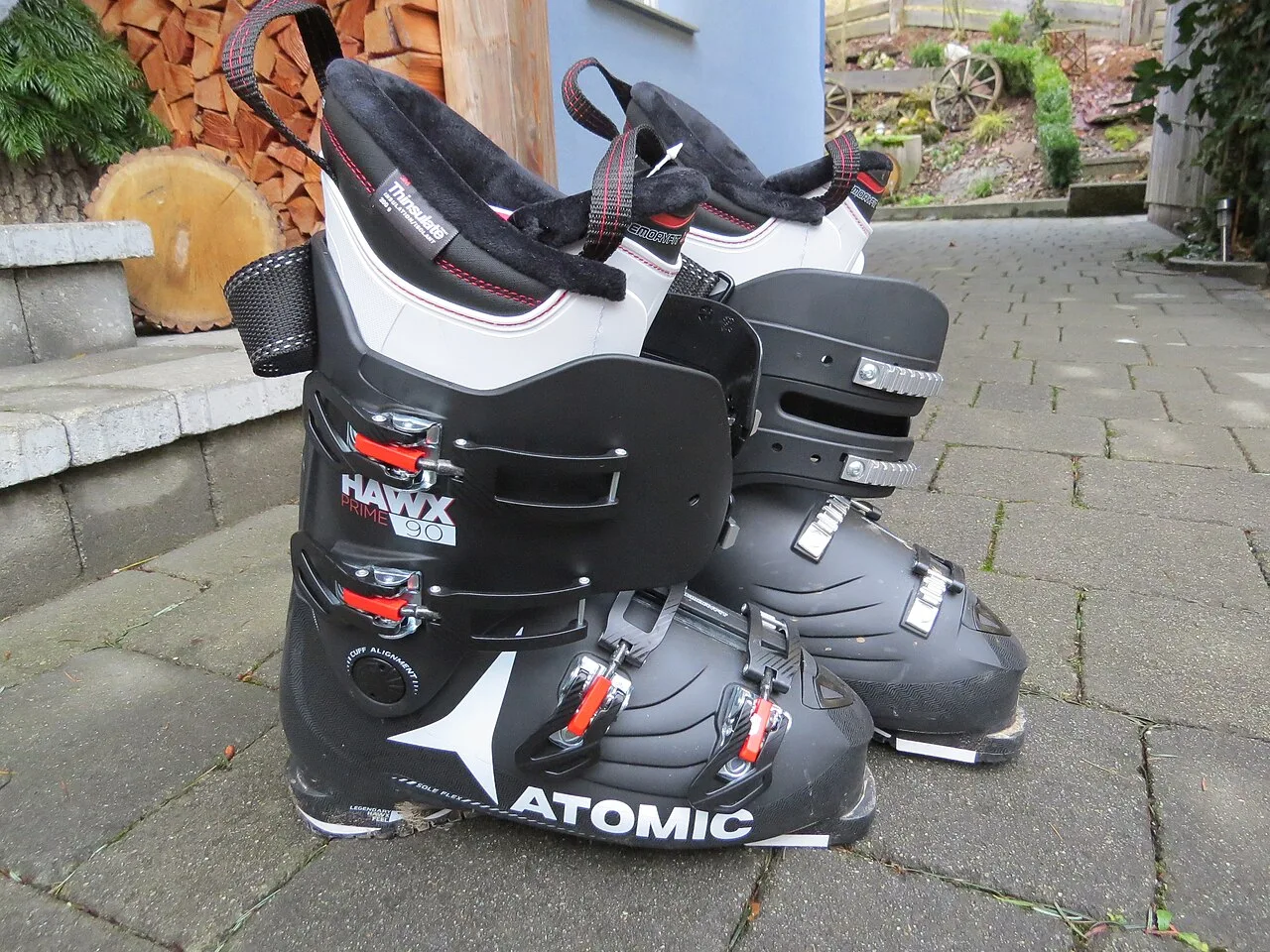 Scarponi da sci allround Atomic Hawx Prime