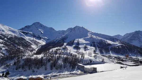 Settimana bianca 2026/27: le piste di Sestriere nel comprensorio Vialattea